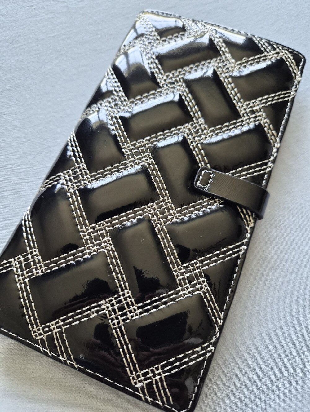 NWOT [Kurt Geiger] Kensington Soft Drench Wallet, Lambskin Leather - Picture 2 of 4